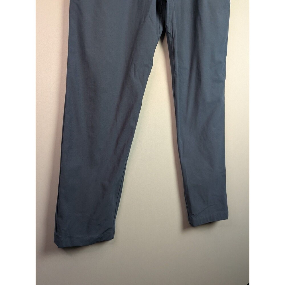 Lululemon Pants Mens 36x31 Blue ABC Warpstreme Classic Fit Chino LM5AO1S Comfort - Picture 2 of 12